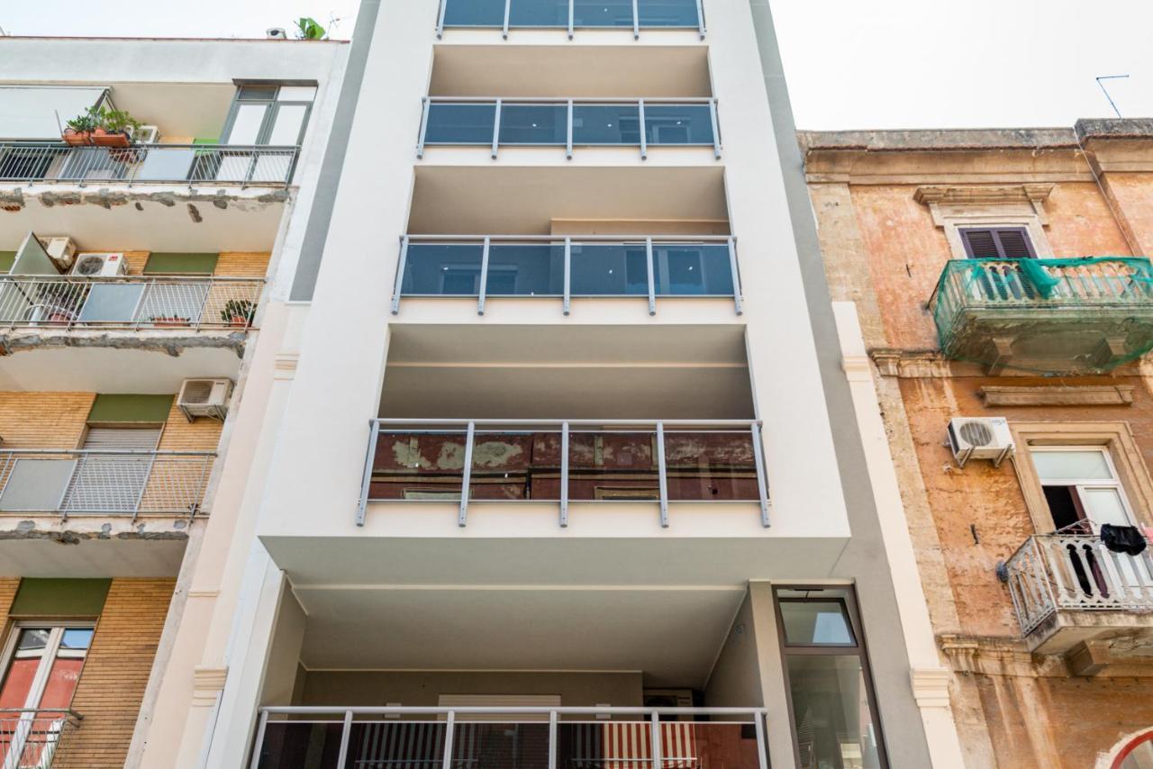Central Station Apt With Parking Bari Exterior foto